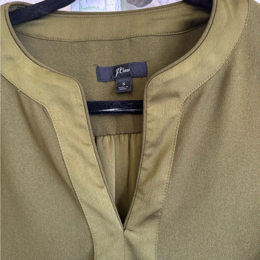 J.Crew Olive Green Split Neck Blouse Size Small